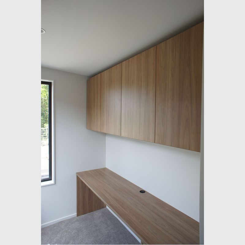 HOME OFFICE - Customised cabinetry