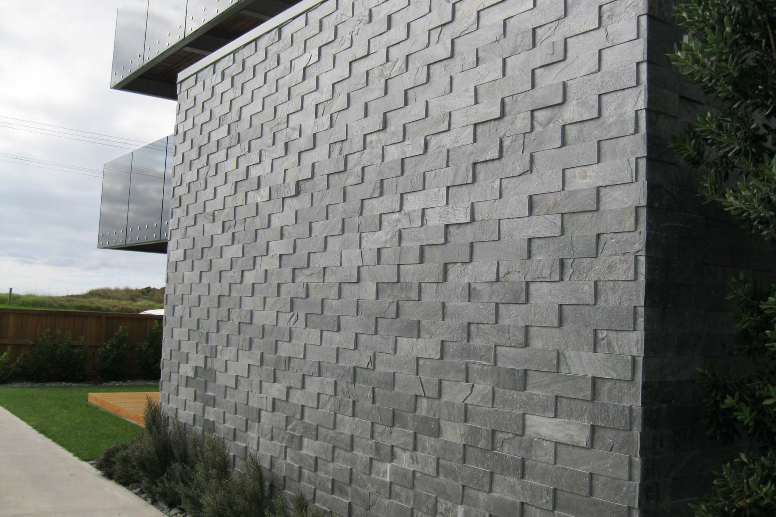 V-tile & Large V-tile Cladding