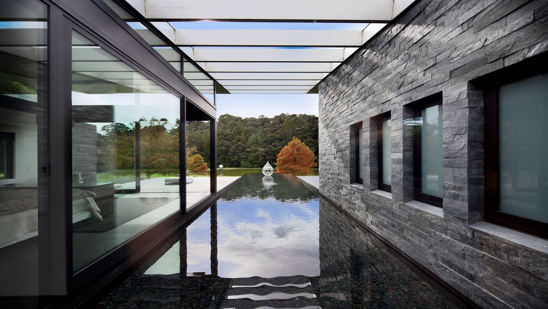 Silver Quartzite Variable Length Cladding, Coatesville banner