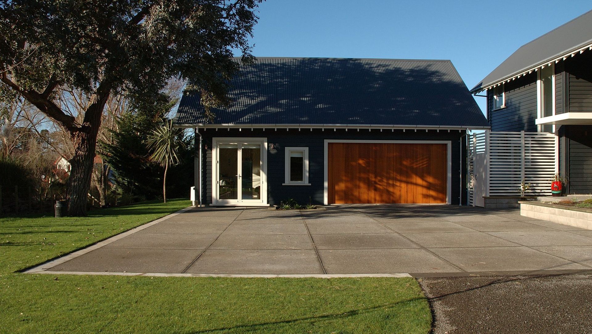 Van Dalen House banner