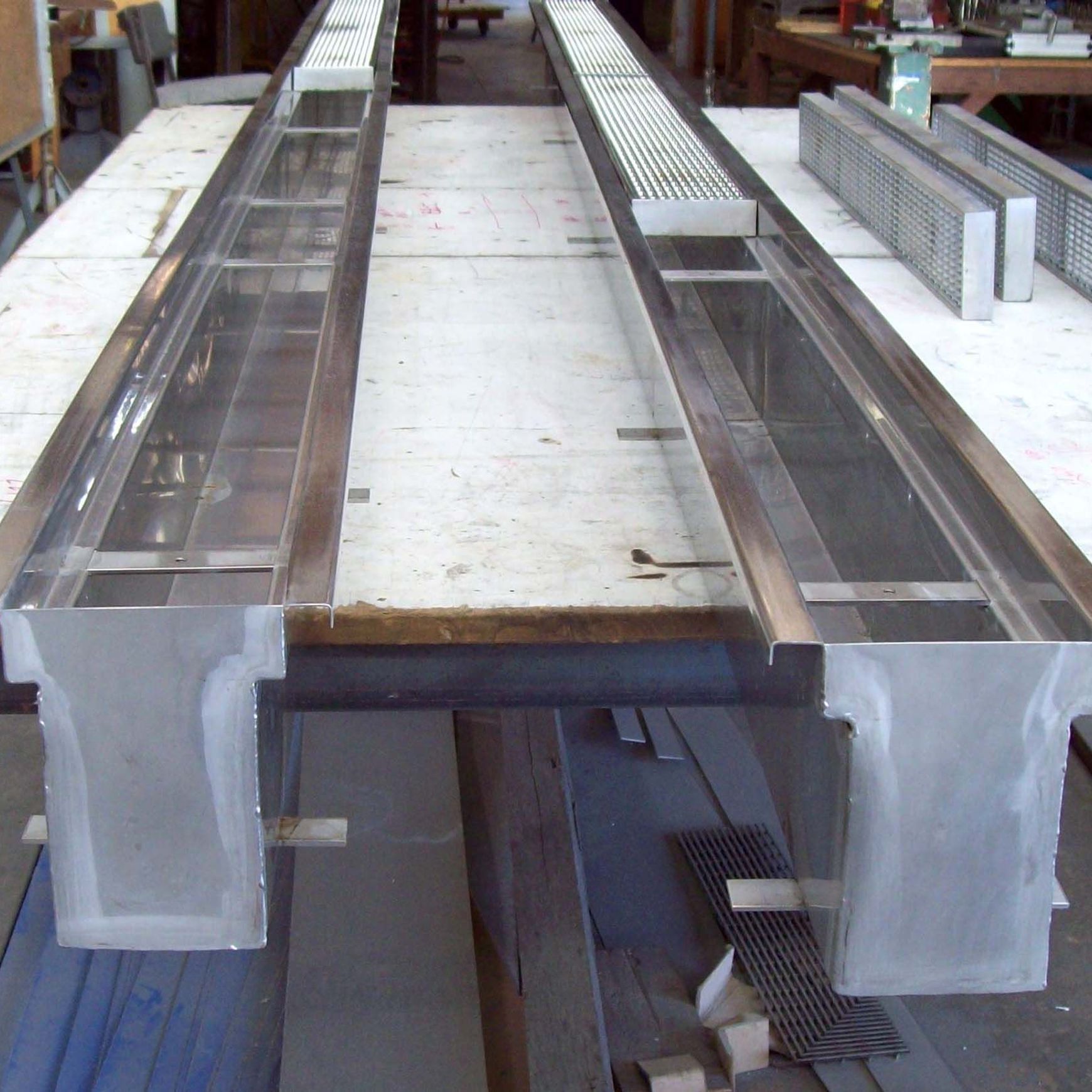Vehicular Wedge Wire