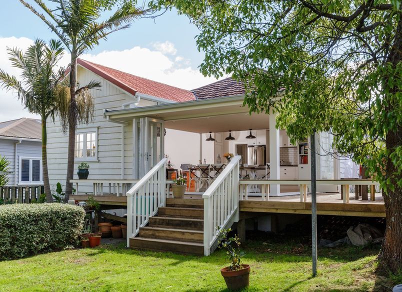 Veranda House