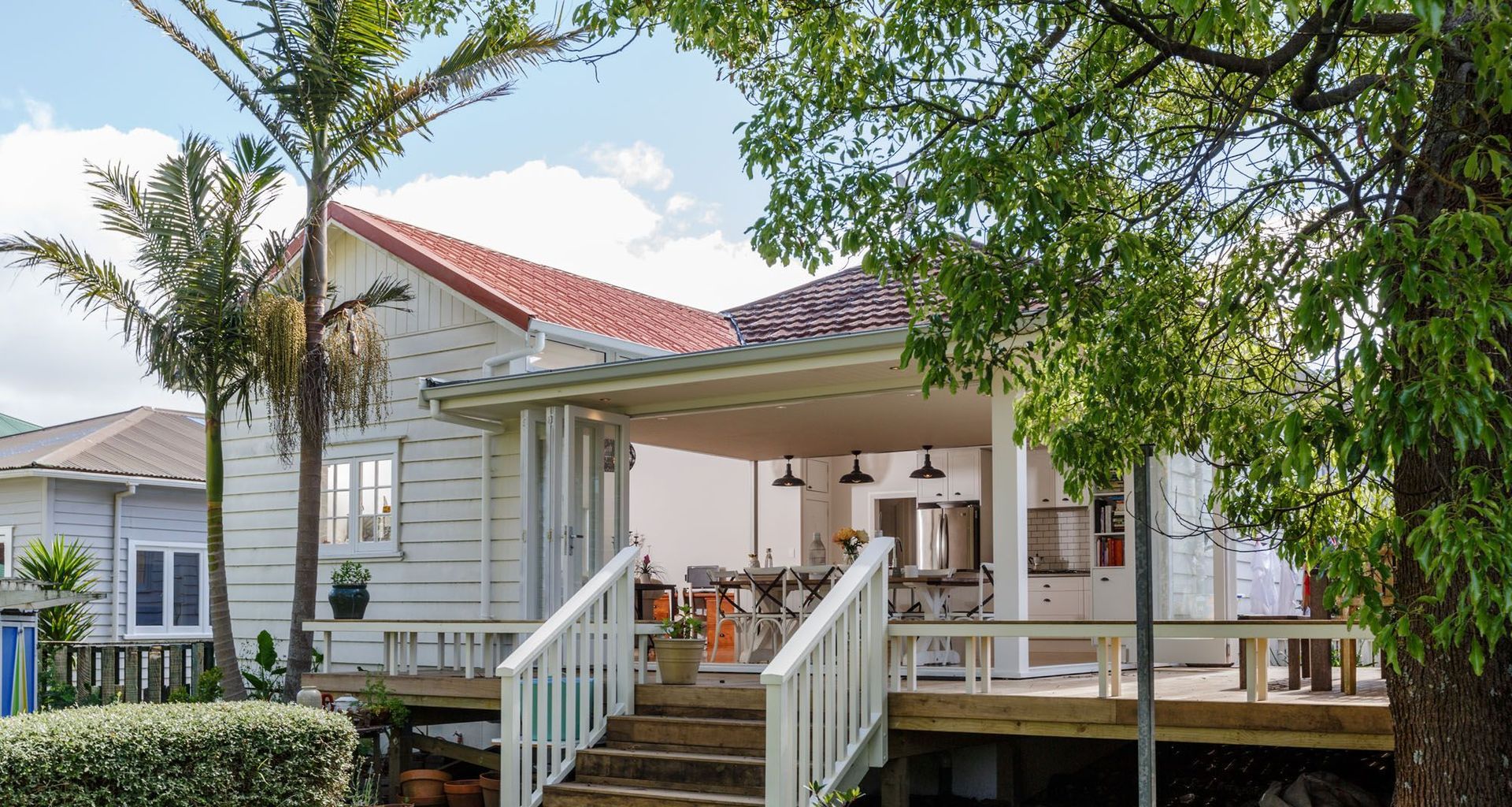 Veranda House banner