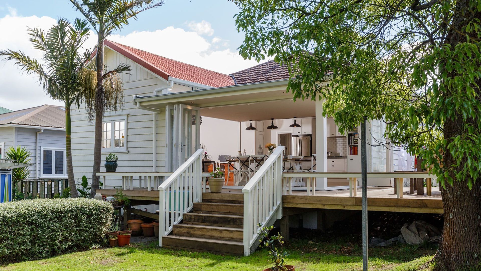 Veranda House banner