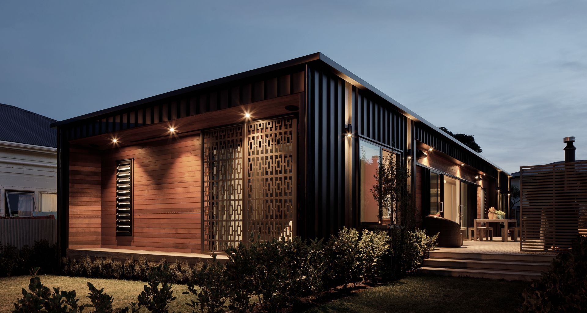 Elevate Architectural Transportable - Lyall Bay Box 131 banner