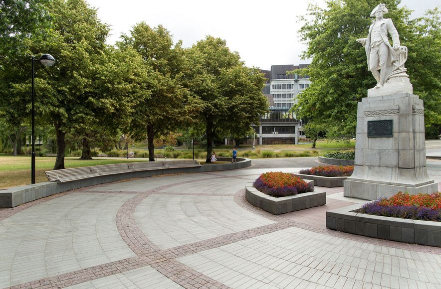 Victoria Square
