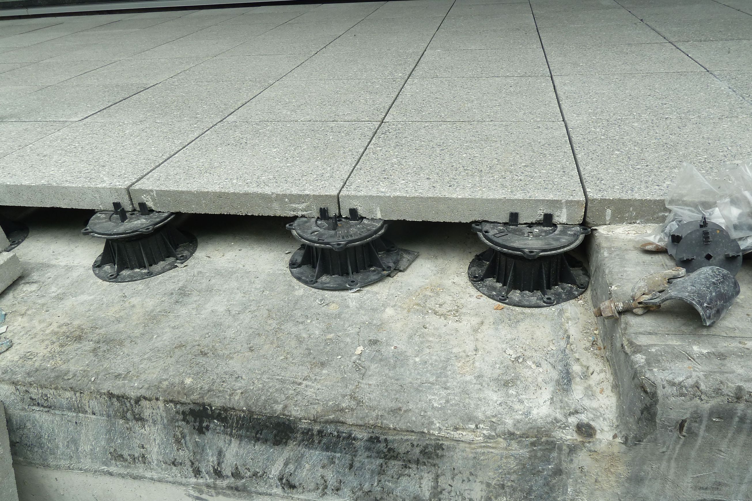 Viking Buzon Pedestals