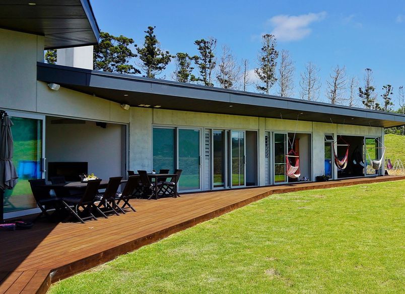 Viv Davie-Martin Drive