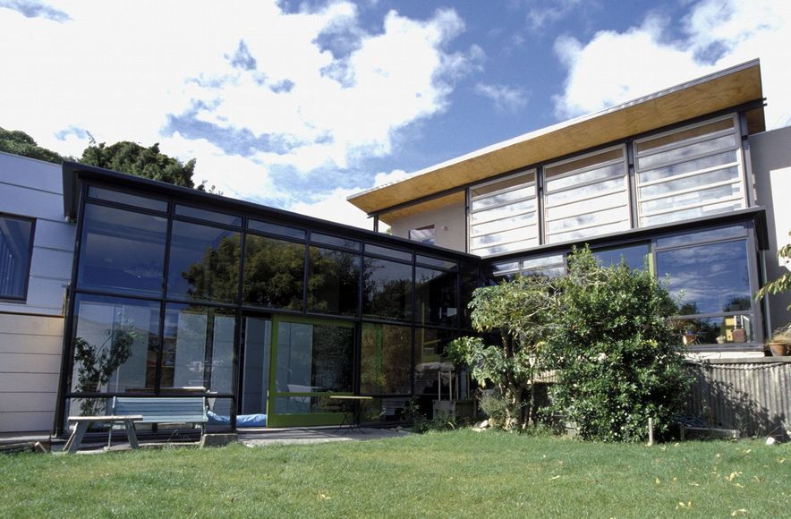 Wadestown Active Solar House