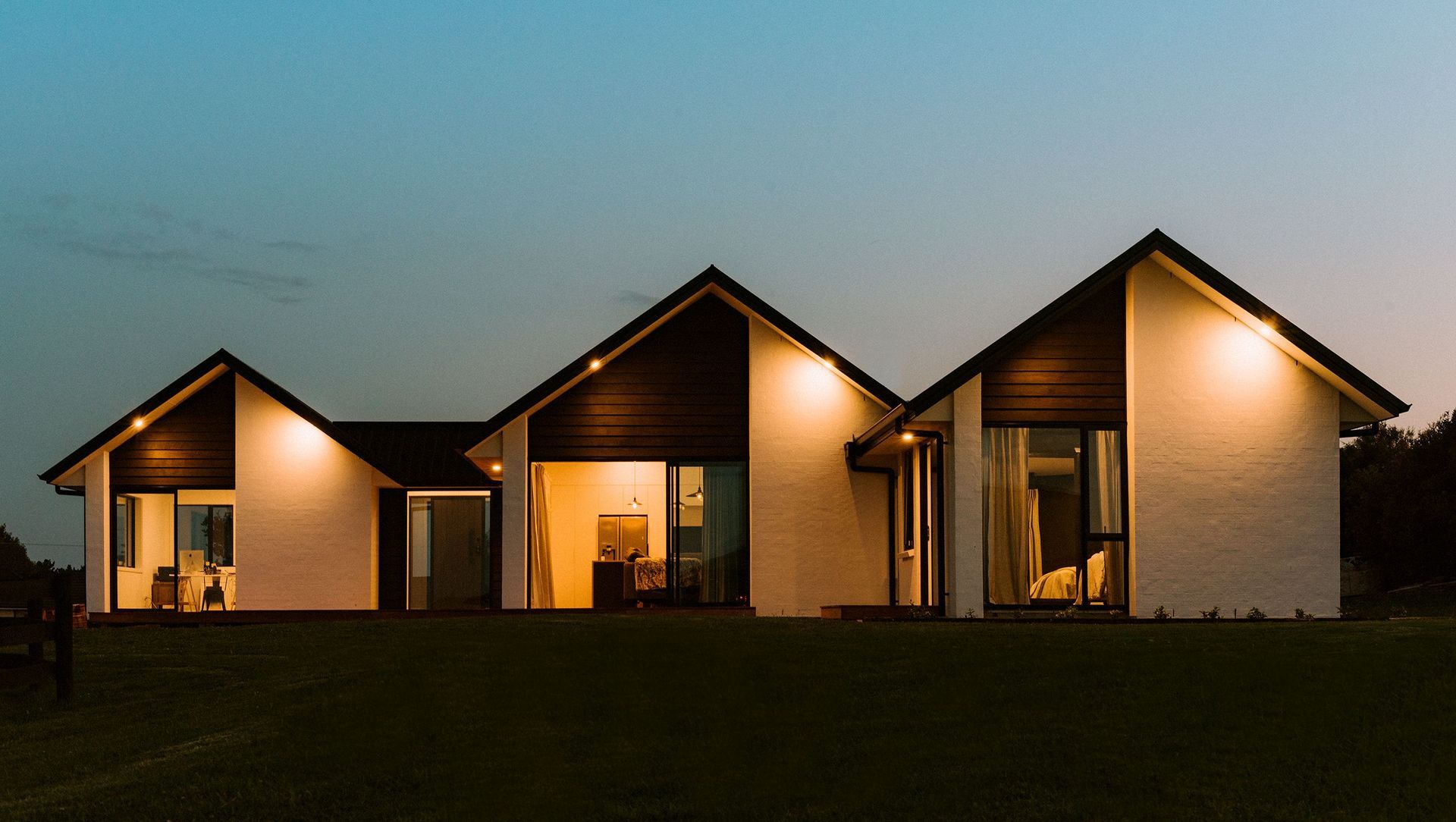 Waiau Pa Country Home banner