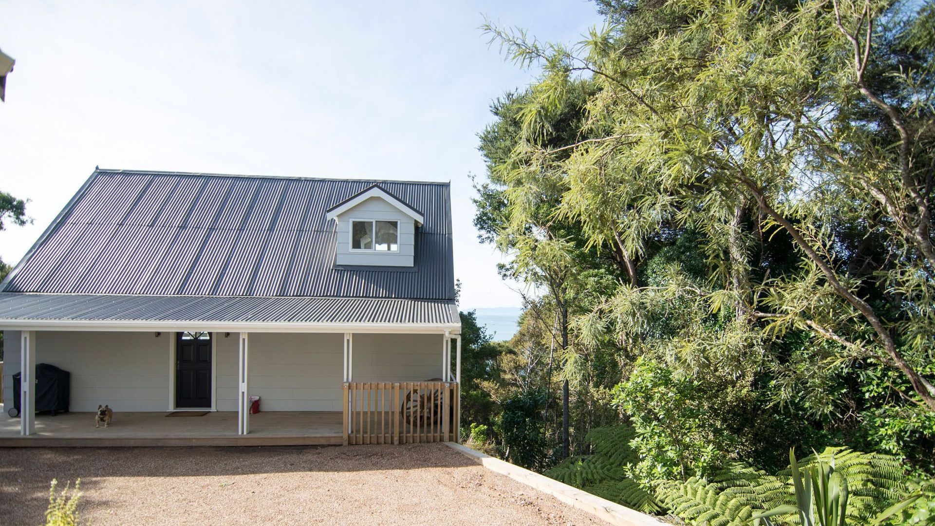 Waiheke Cottage banner