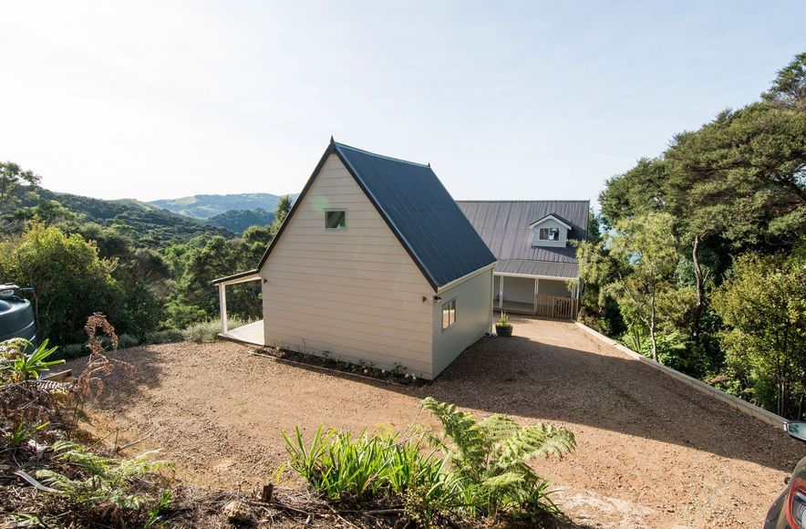 Waiheke Cottage