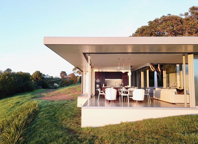 Waiheke Clifftop