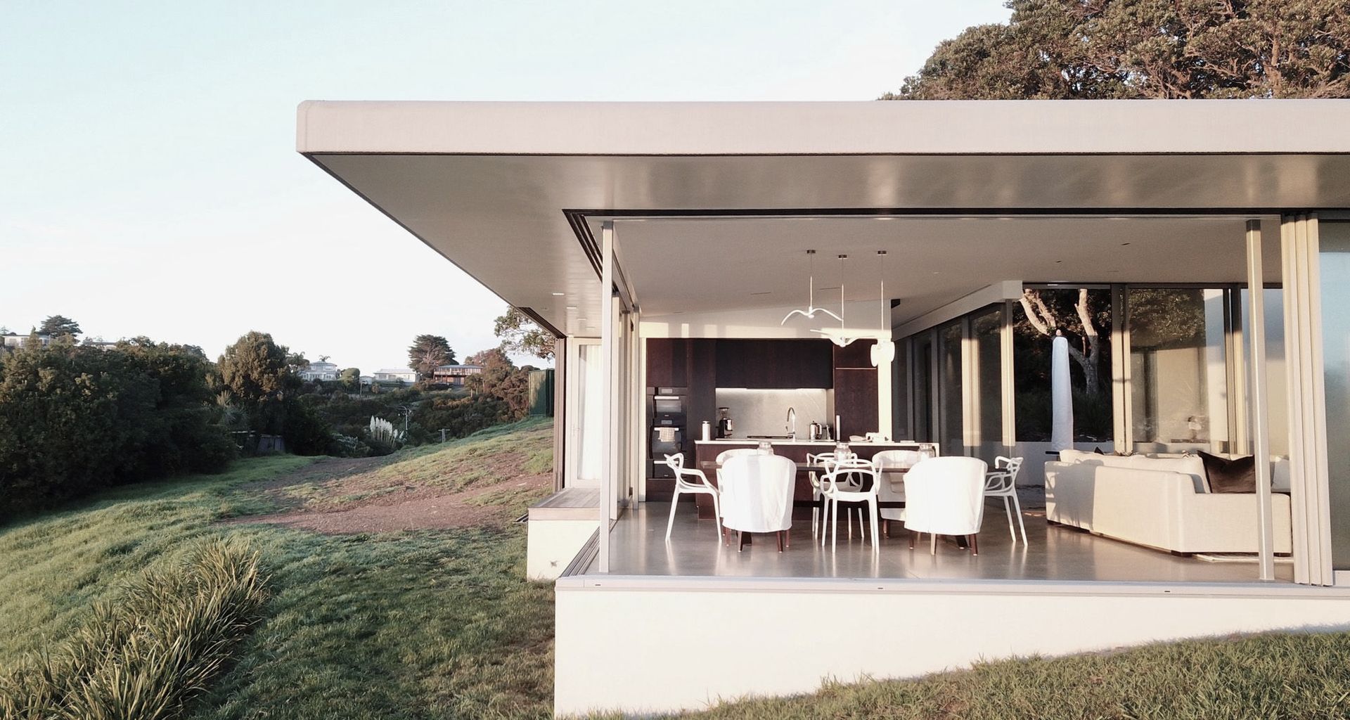 Waiheke Clifftop banner