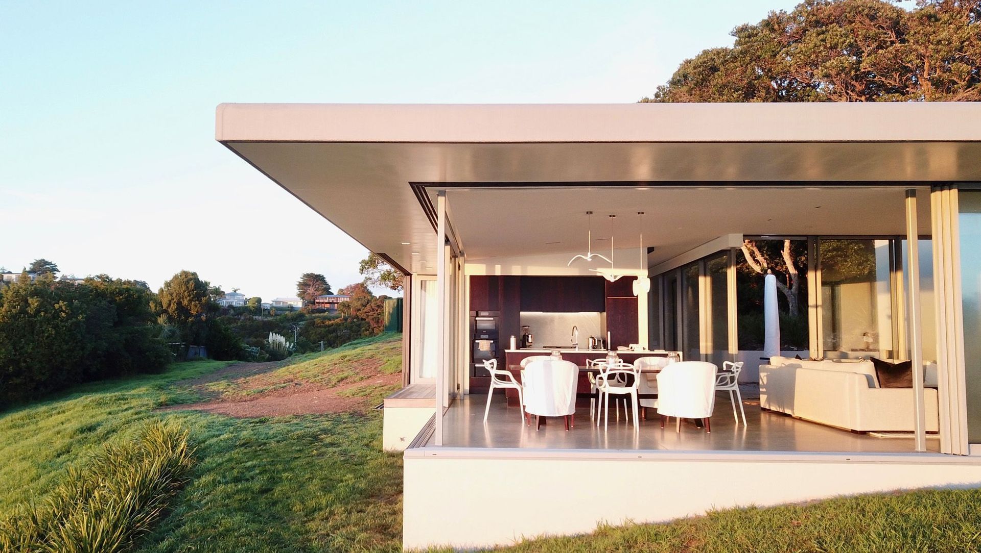 Waiheke Clifftop banner