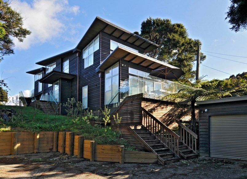 Waiheke Road