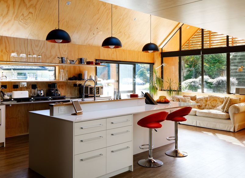 Two homes under one roof: Waikanae House