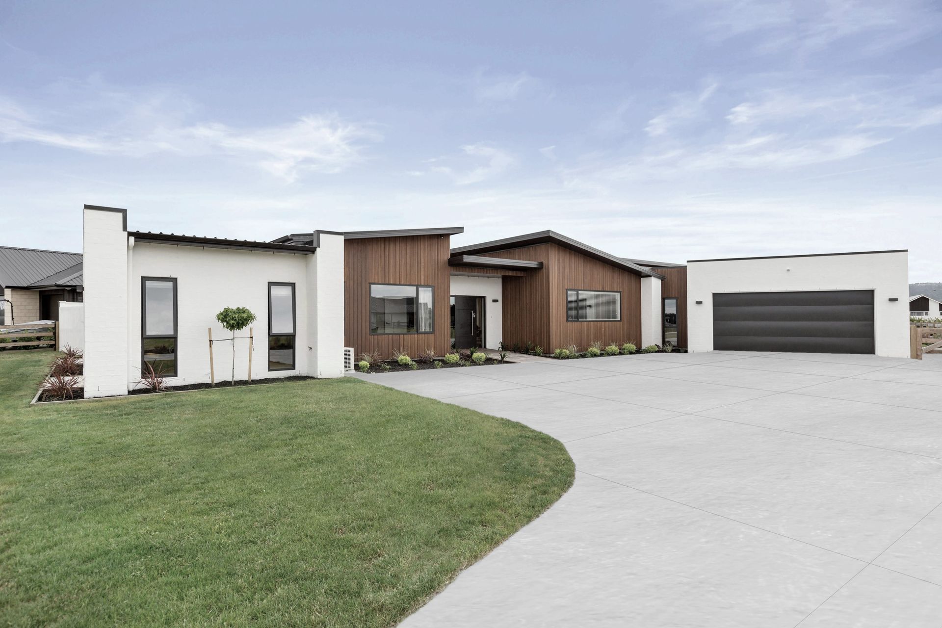 Supporting Image 1 for Rivergrove