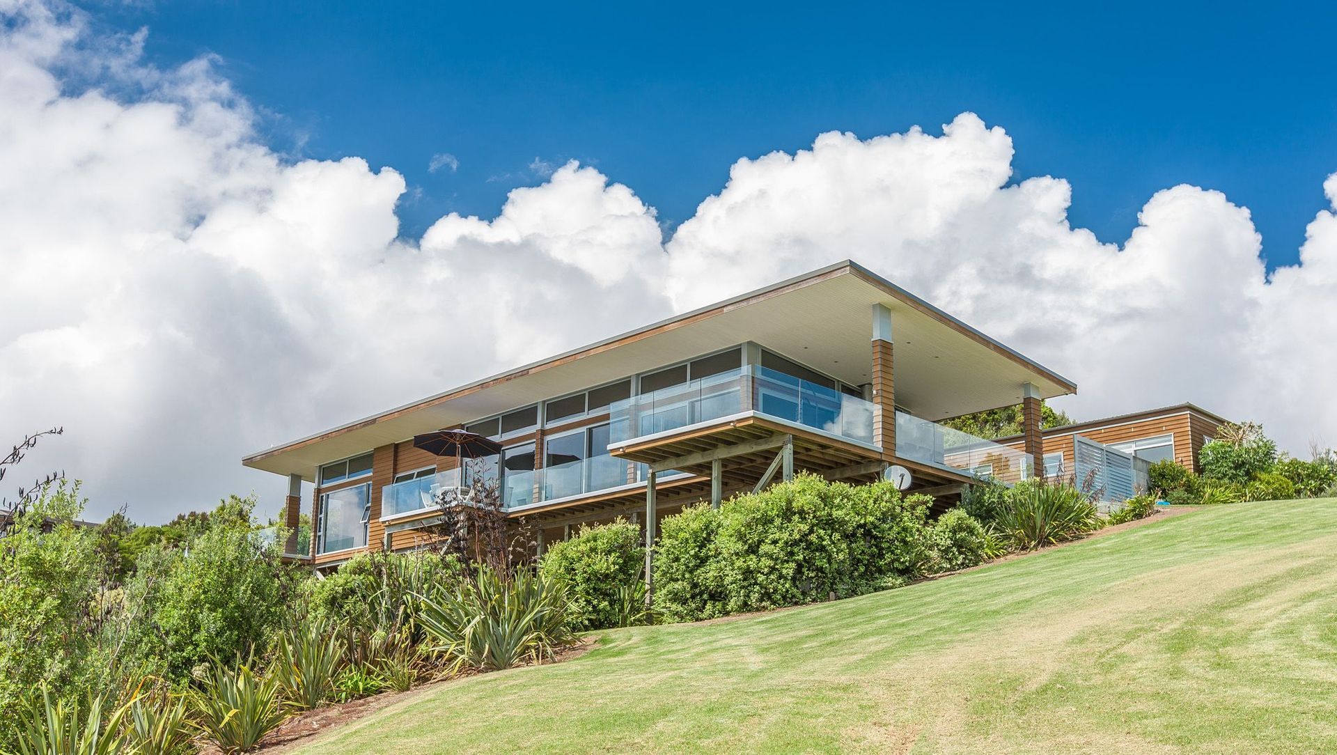 Waipu Cove banner
