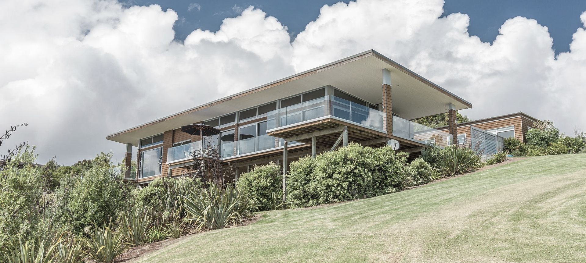 Waipu Cove banner