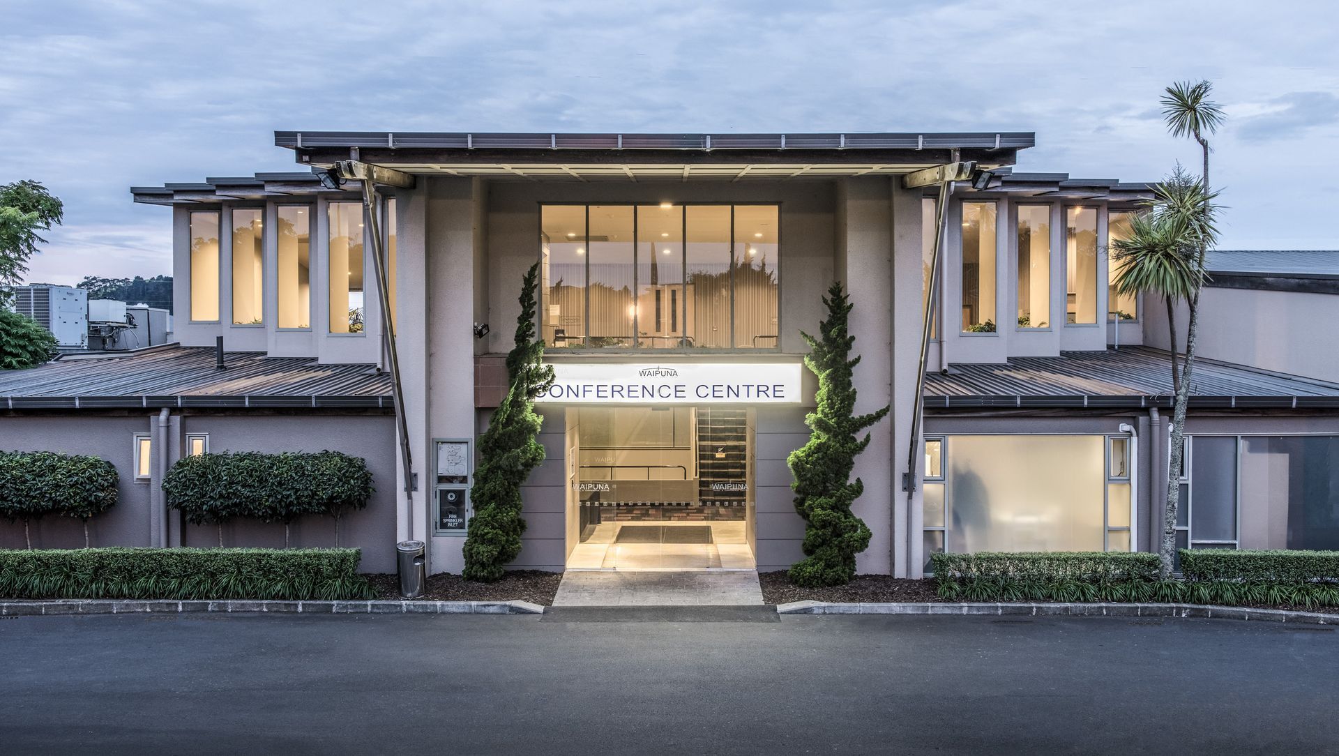 Waipuna Hotel and Conference Centre banner