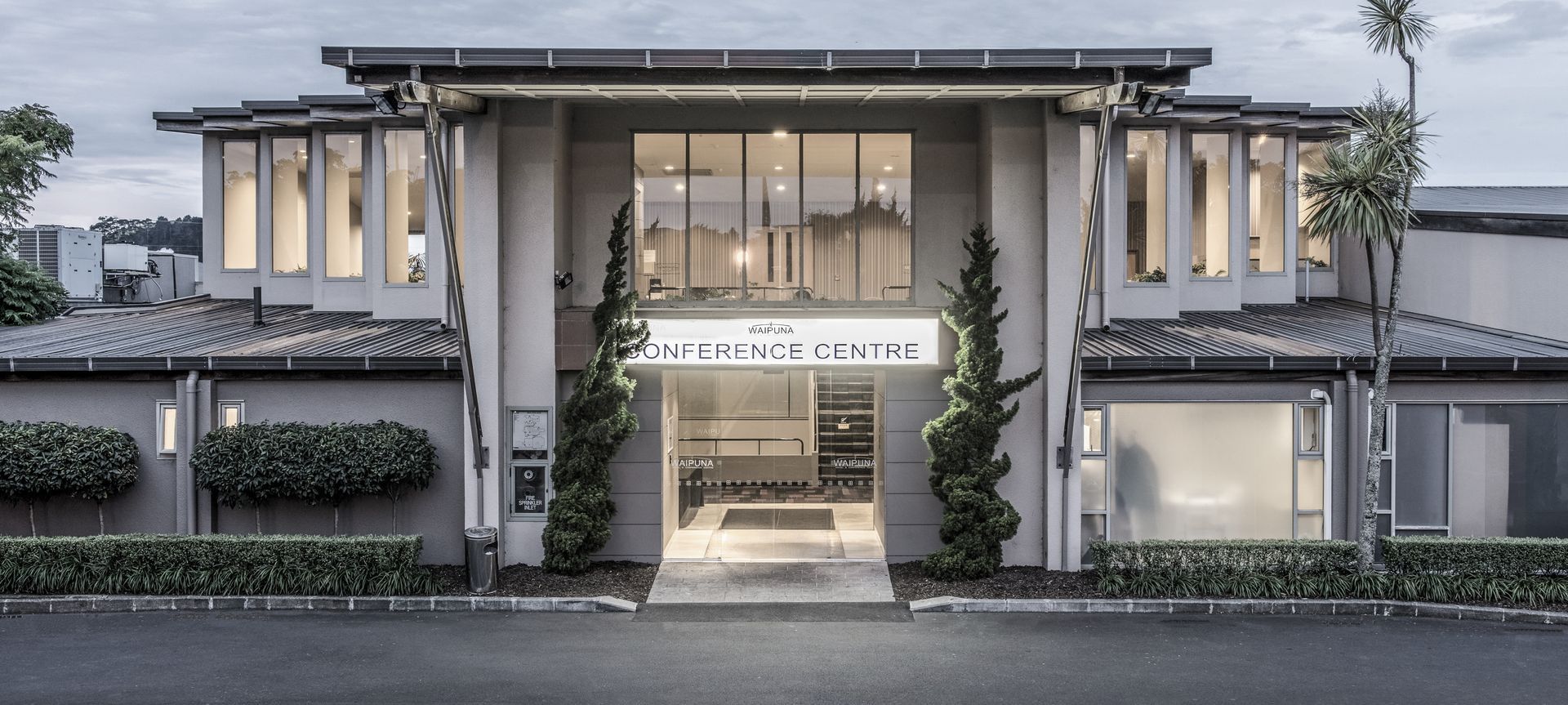 Waipuna Hotel and Conference Centre banner