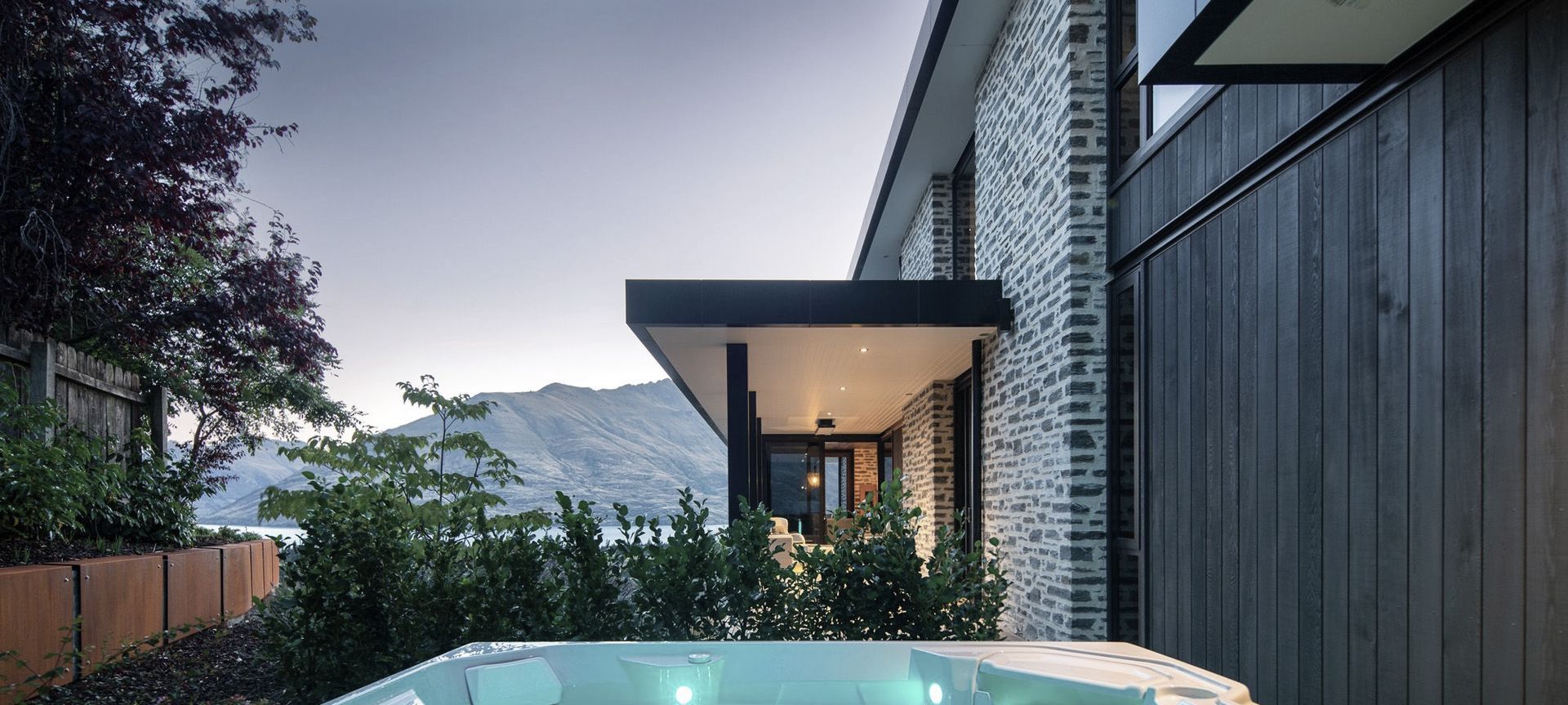 Wakatipu Heights banner