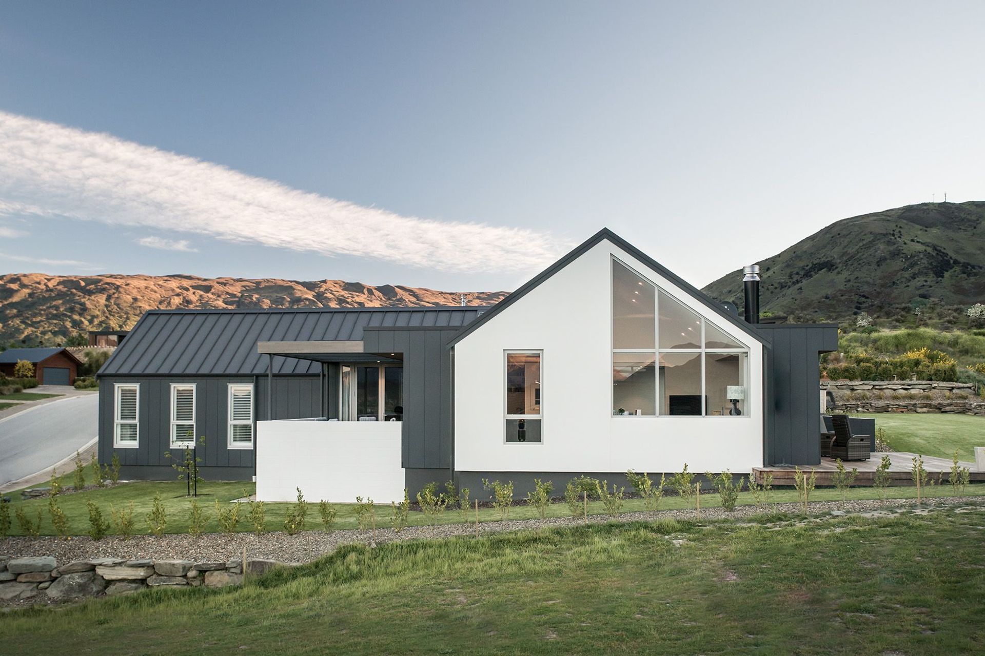 Photo by Simon Larkin