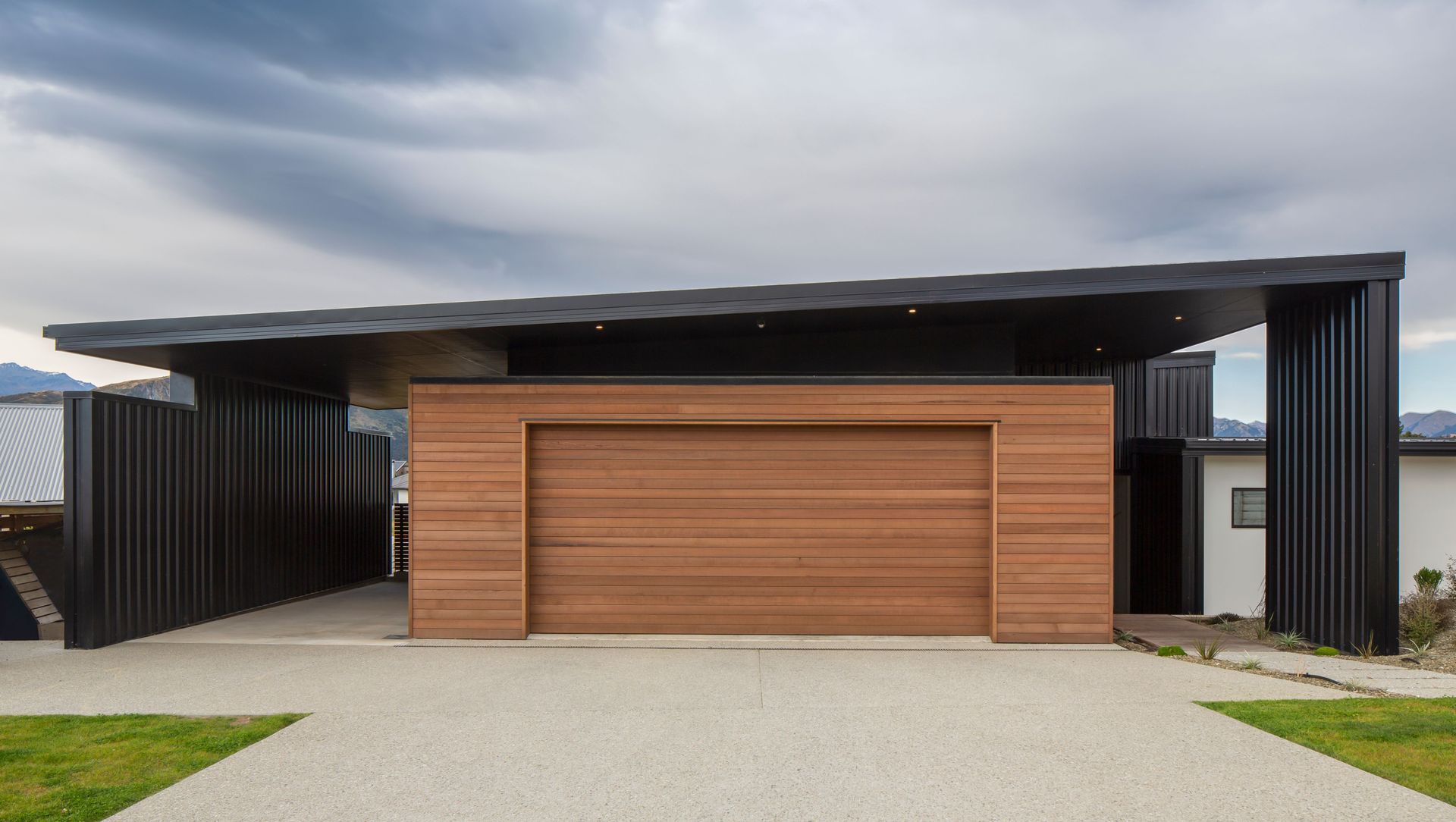 Wanaka House banner