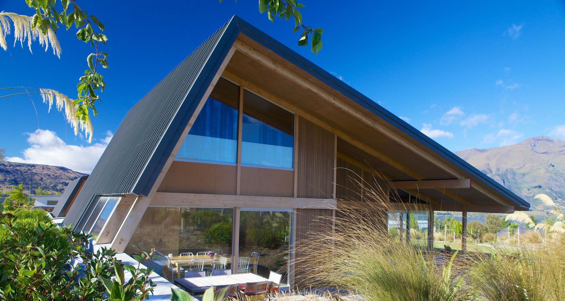 Wanaka House banner