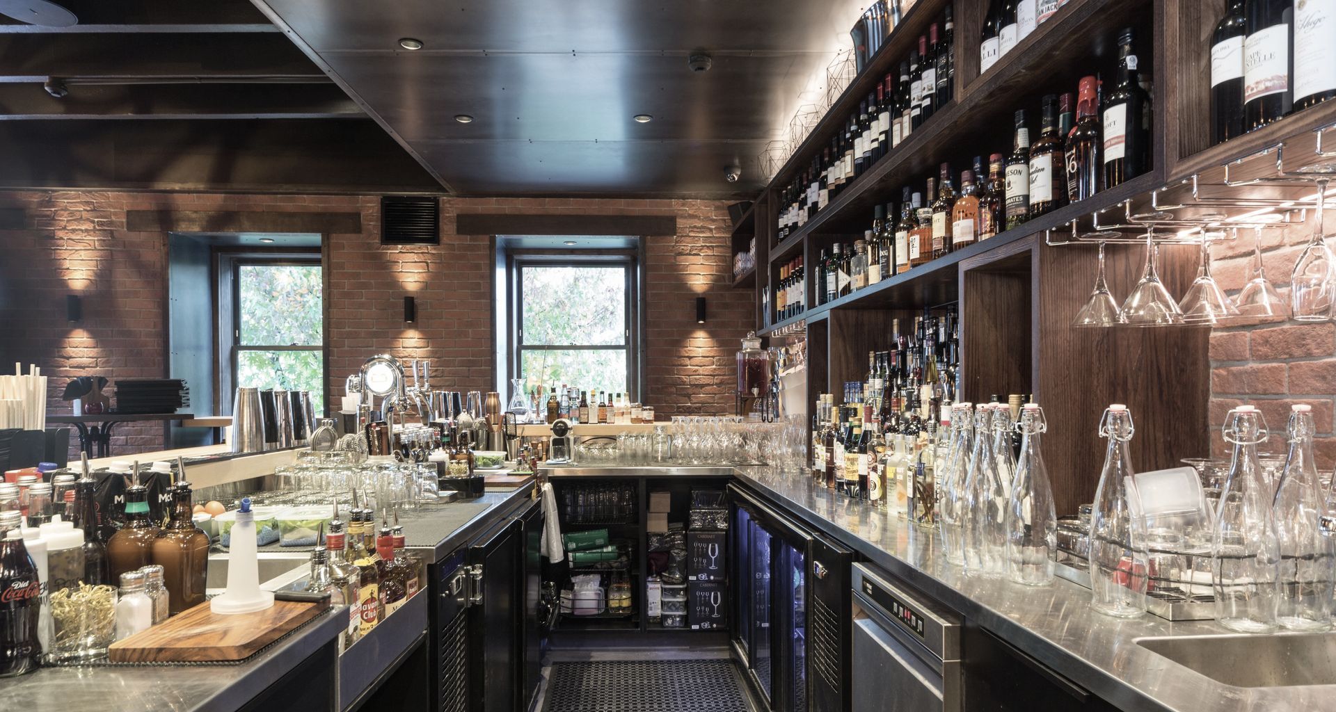 Warm Bar banner