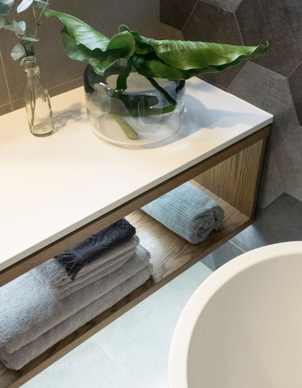 Mood lighting is essential in the bathroom.