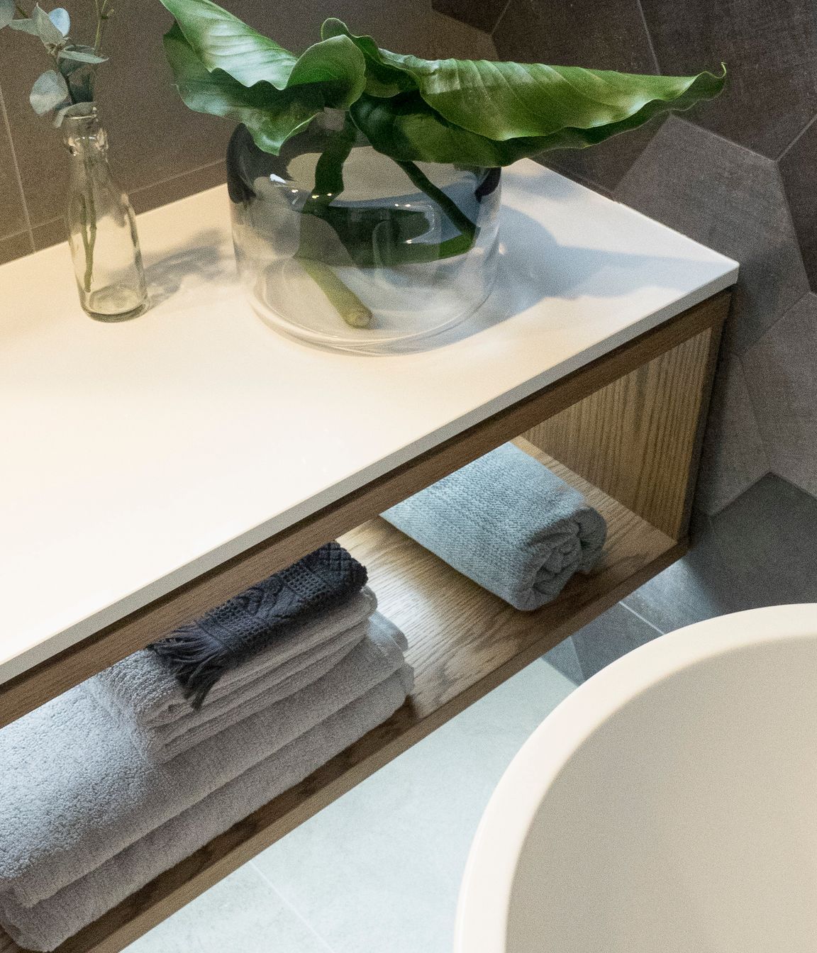 Mood lighting is essential in the bathroom.