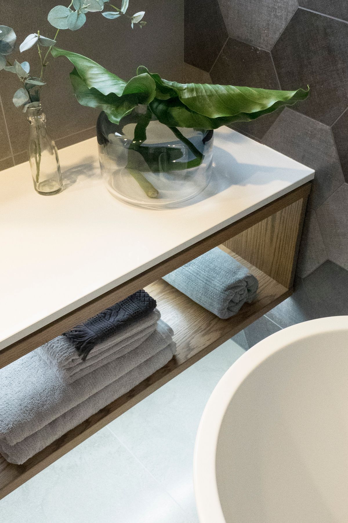 Mood lighting is essential in the bathroom.