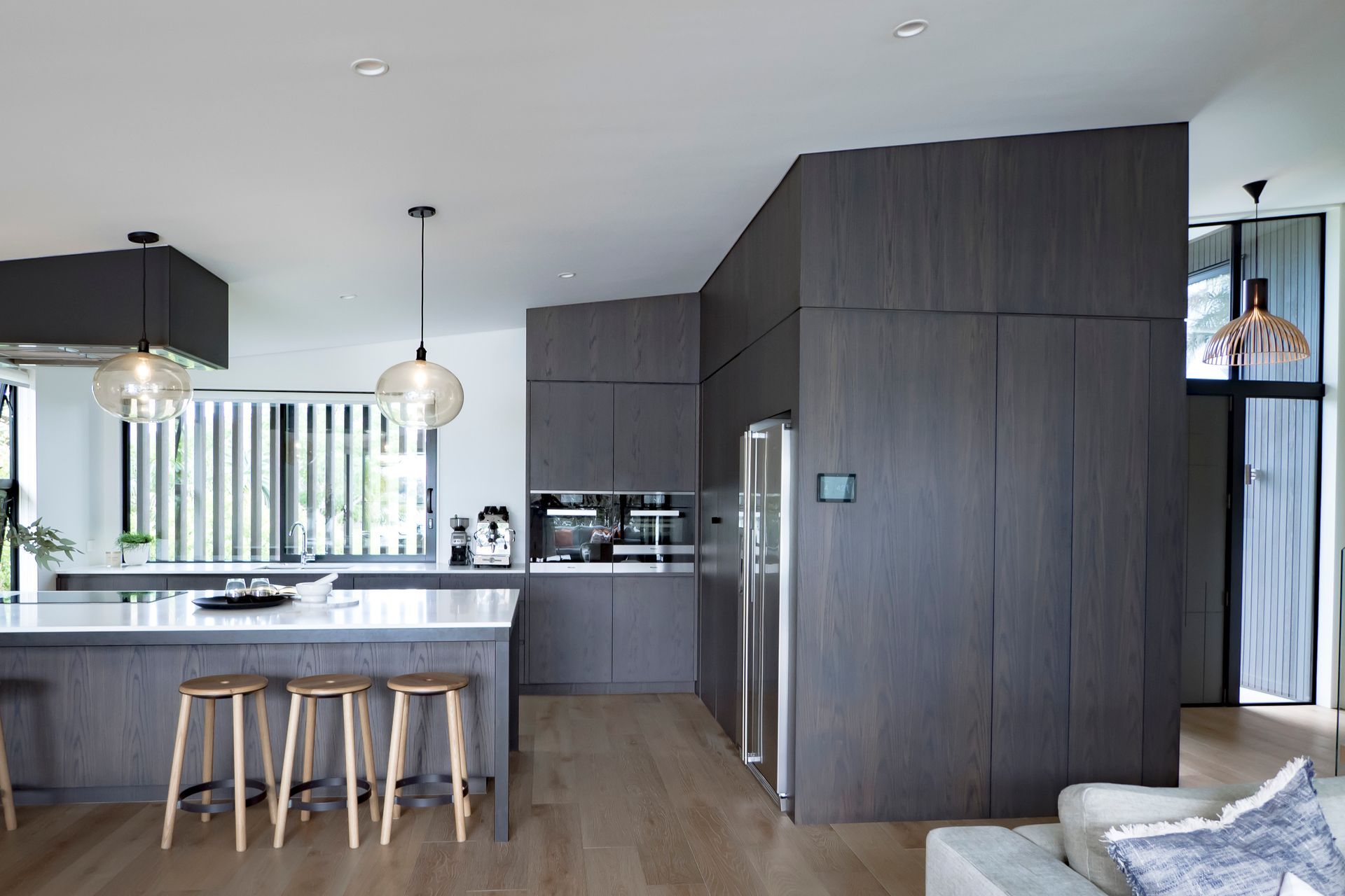 The kitchen is at the heart of this home. Social cooking on the island to enjoy the view and guests.