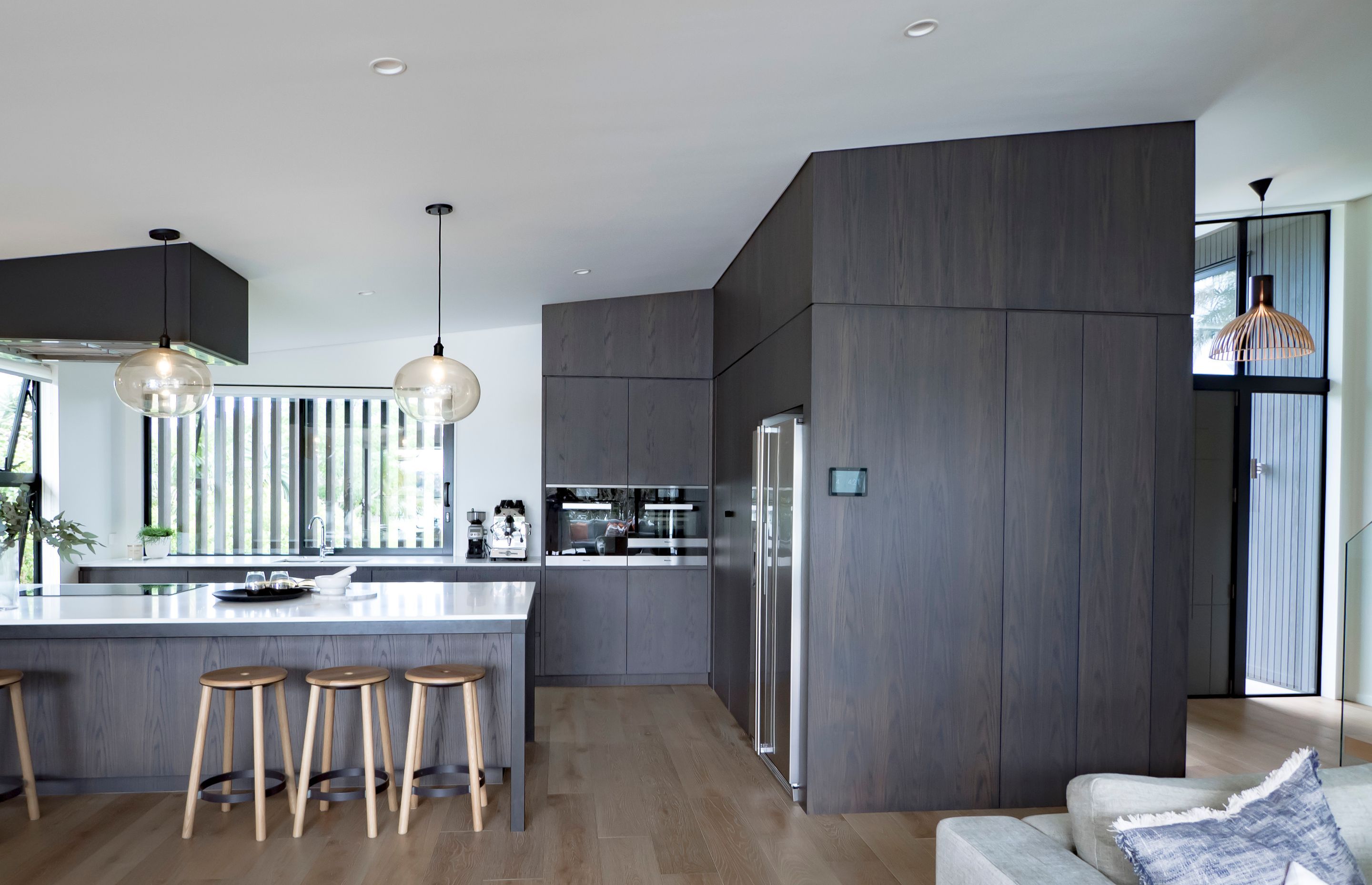 The kitchen is at the heart of this home. Social cooking on the island to enjoy the view and guests.