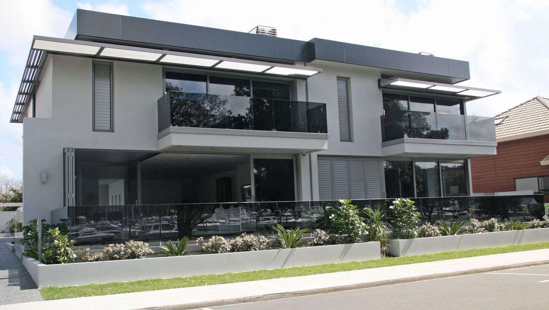 Waterview Homes banner