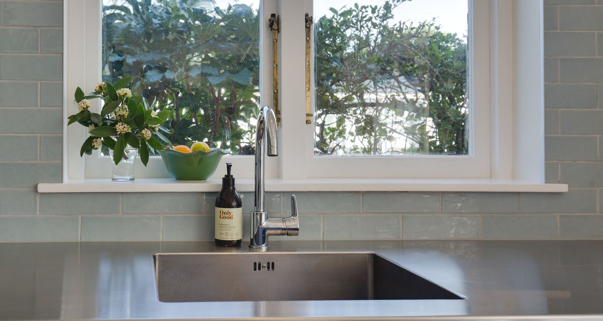 Wellington Kitchen & Bathroom banner