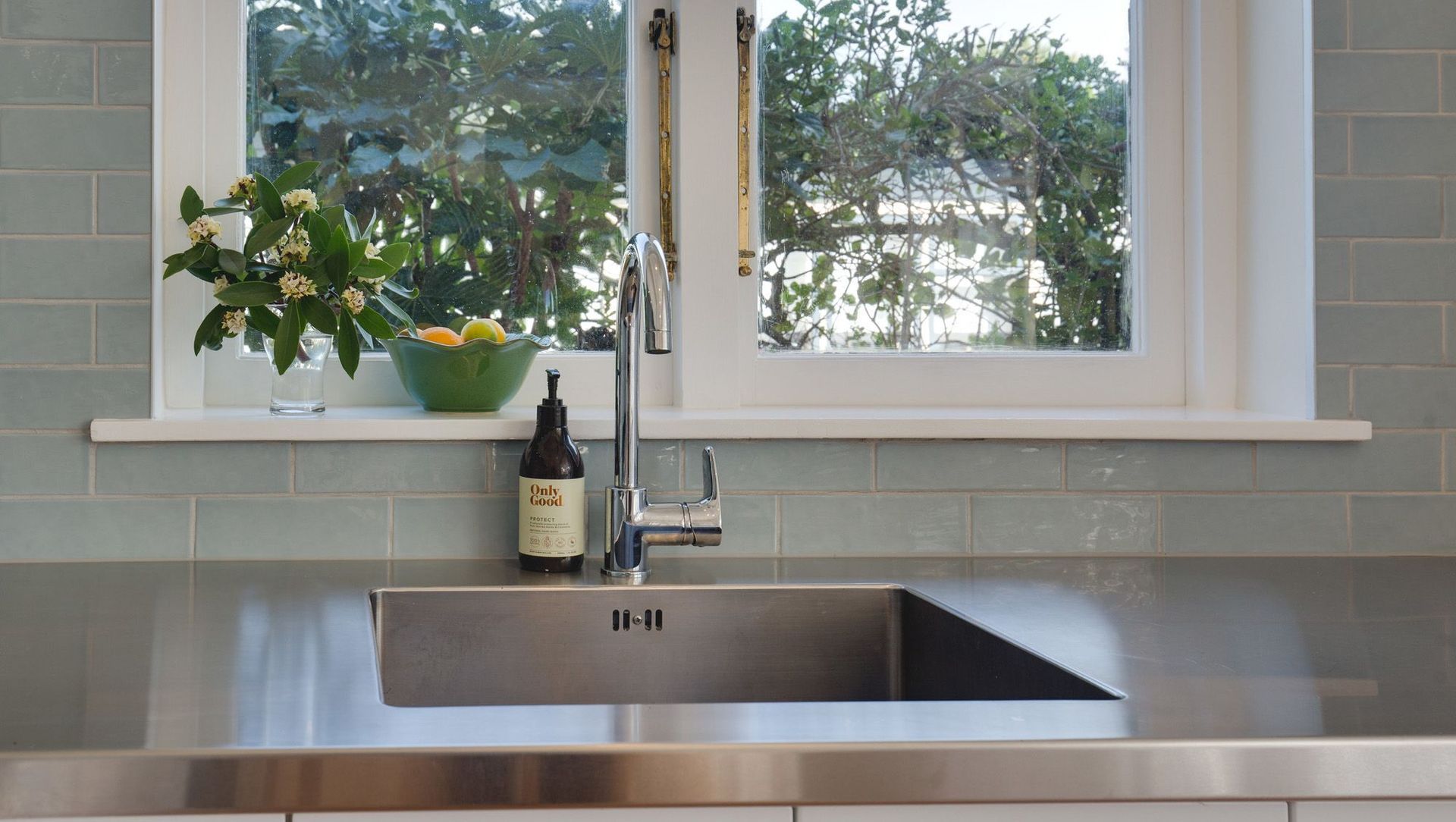 Wellington Kitchen & Bathroom banner