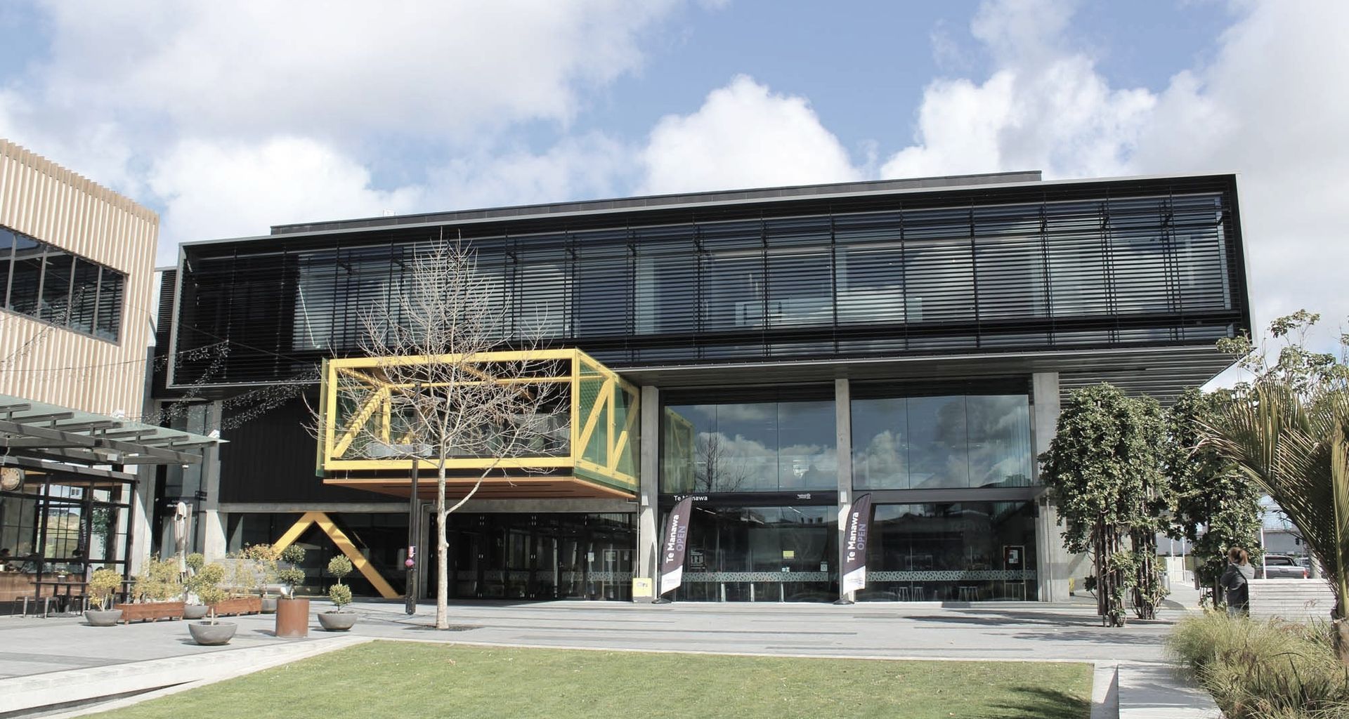 Westgate Library banner