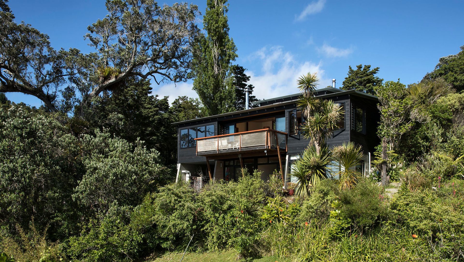 Whare Koa banner