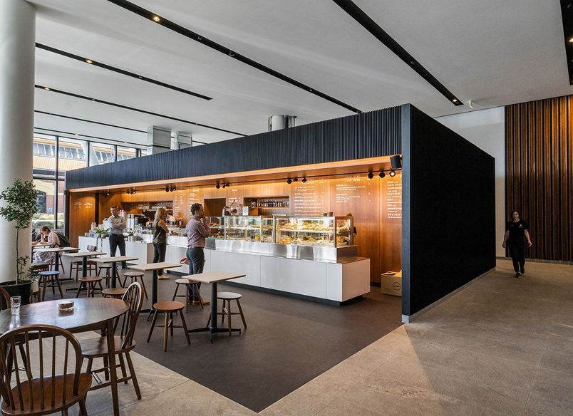 XXCQ Cafe (20 Customhouse Quay)