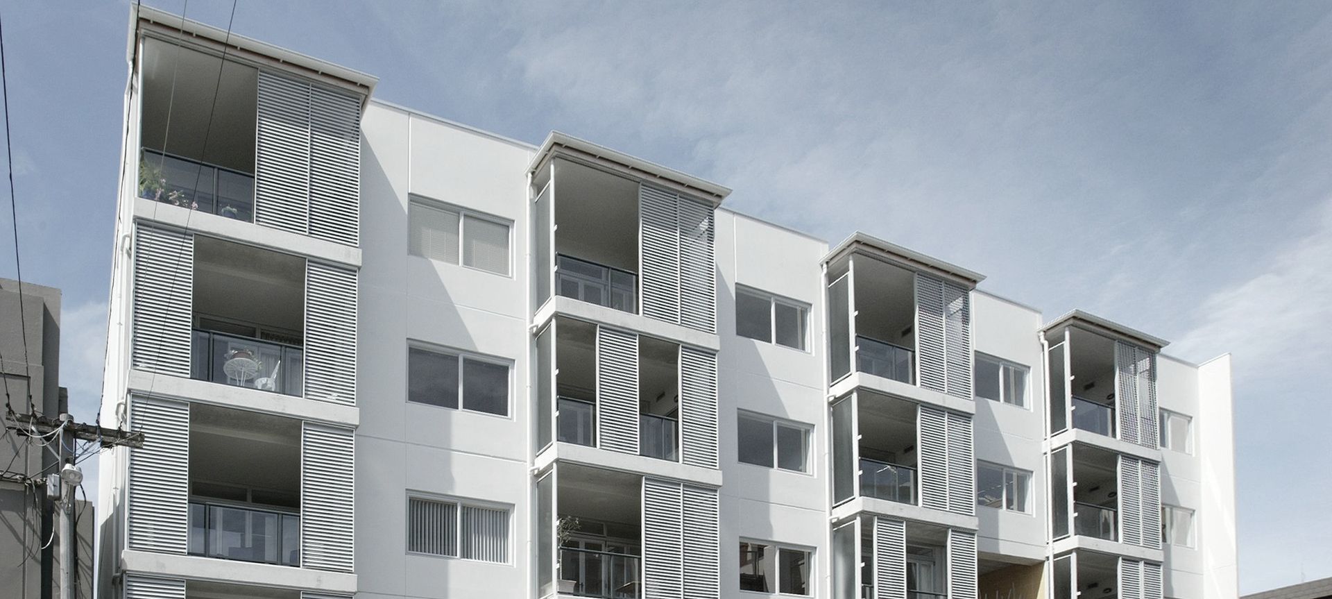 Zenith Apartments banner