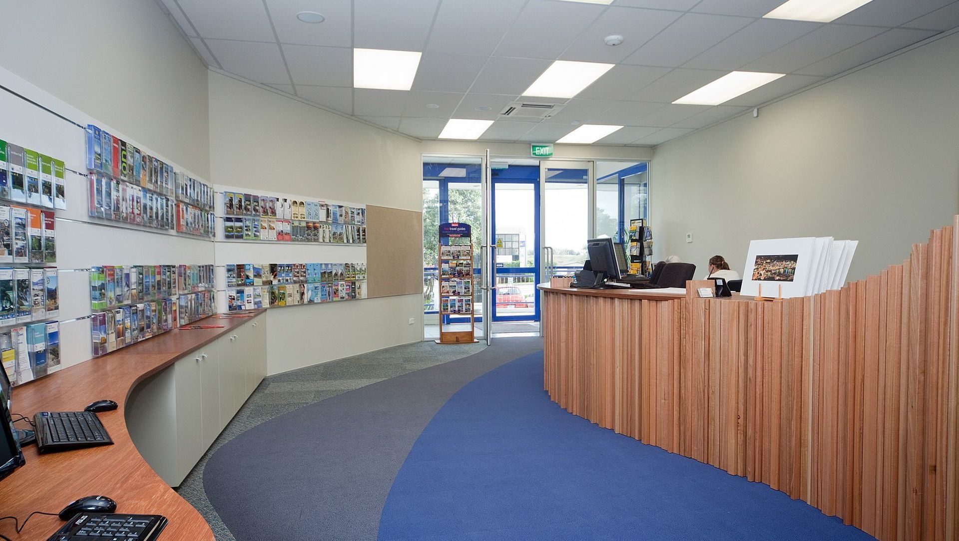 iSite and Paraparaumu Visitors Centre banner