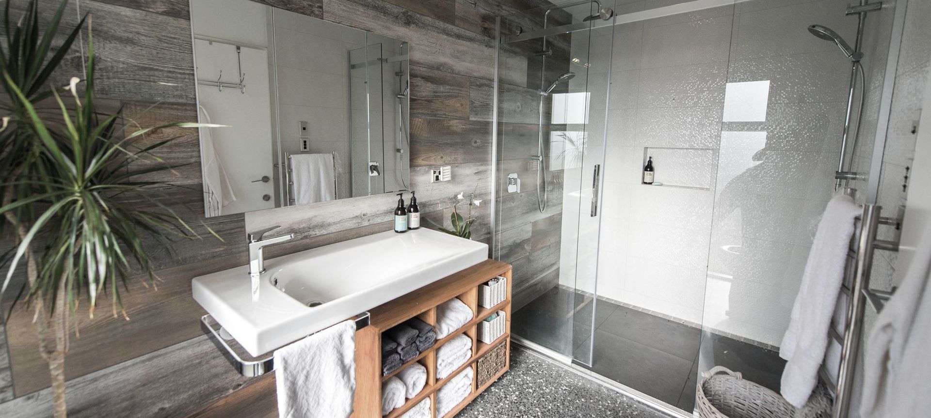 Bathrooms banner