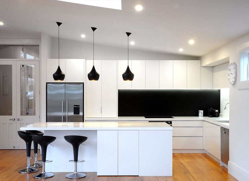 Black & White Modern
