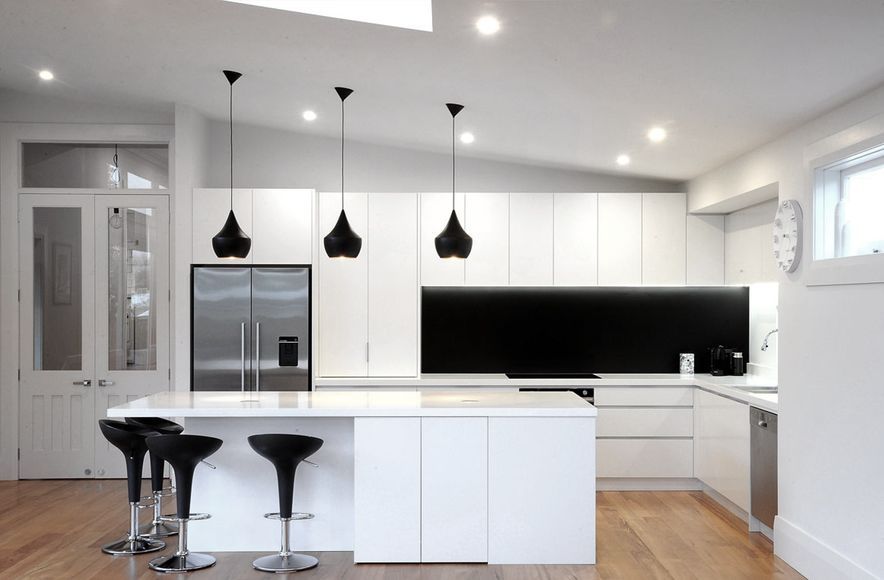Black & White Modern