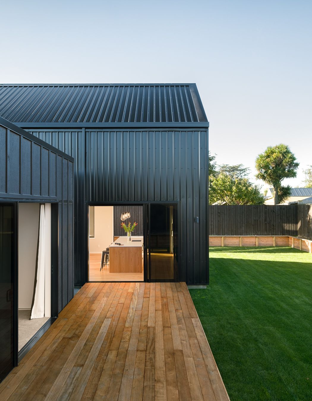Waikuku Beach House, Waikuku<br />Design by Barry Connor