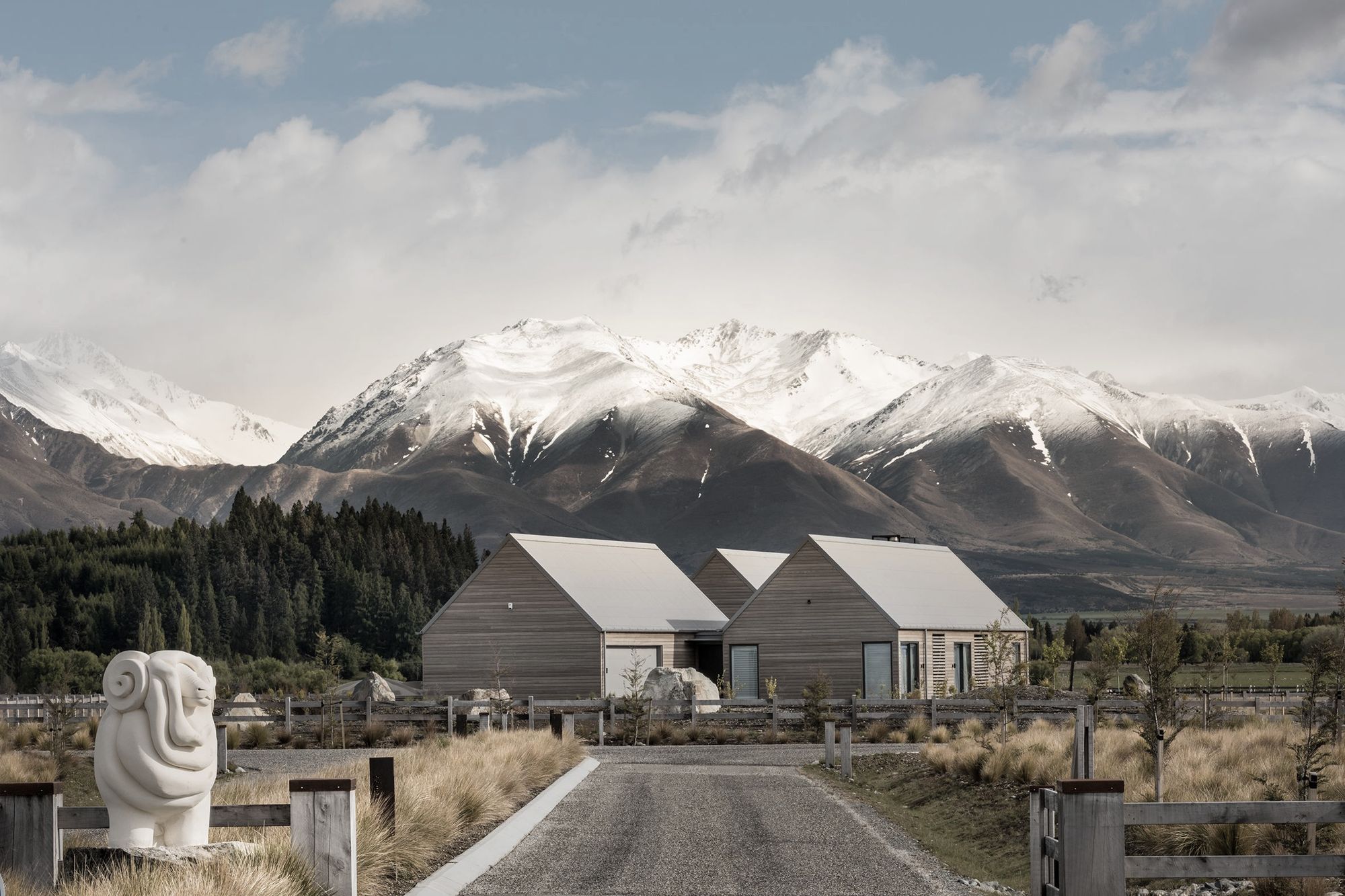 Architecturally designed 3 bedroom home with breathtaking views of the Southern Alps and surrounding areas.