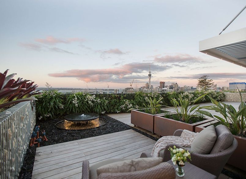 Freemans Bay Apartment & Green Wall